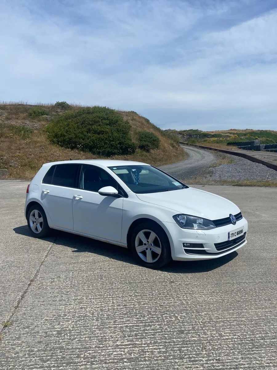 Volkswagen Golf Bluemotion 1.6l TDI 2017 - Image 1