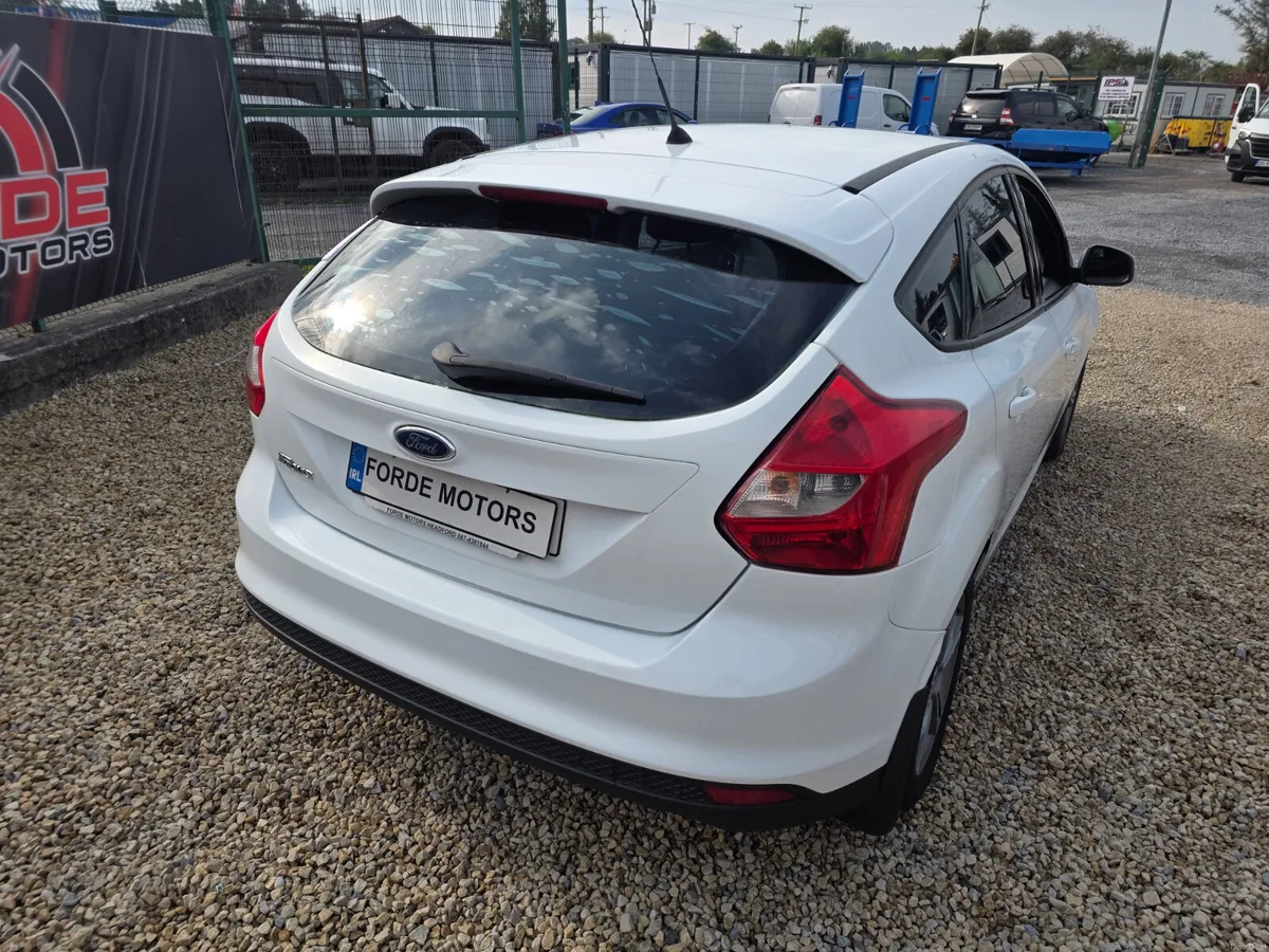 Ford Focus 2014 - Image 4