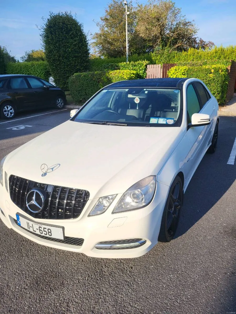 Mercedes-benz E 200 - Image 2