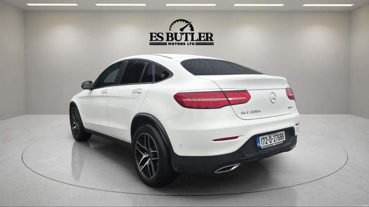 172 Mercedes-Benz GLC220d 4MATIC AUTO  AMG SPORT - Image 3