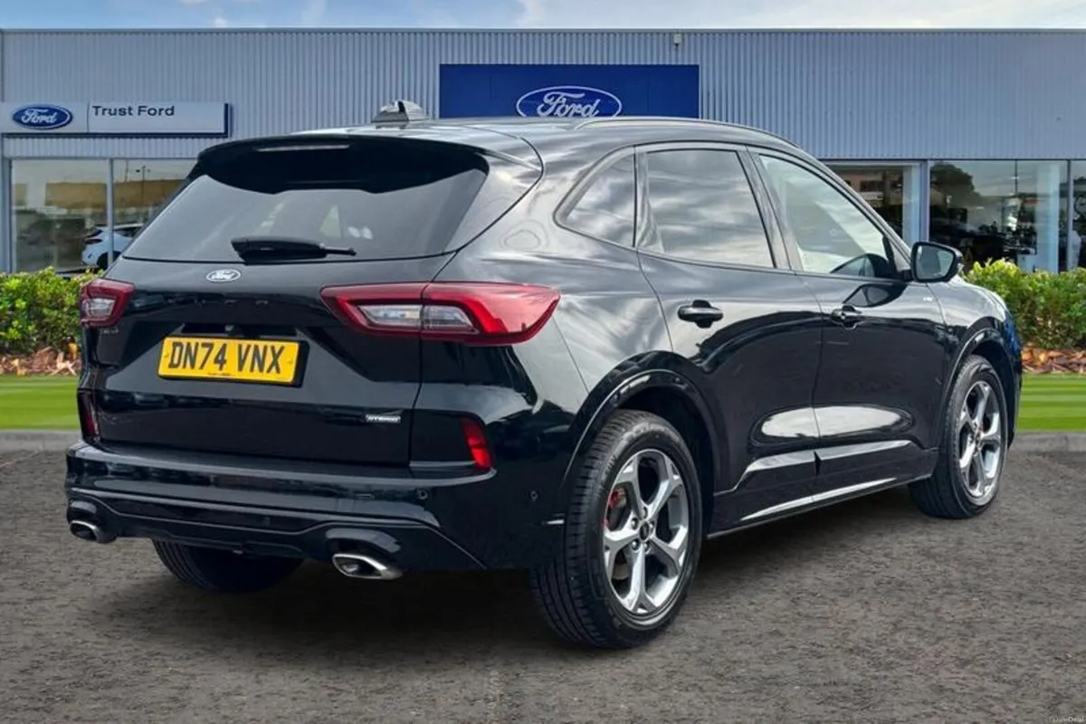 Ford Kuga 2.5 FHEV ST-Line 5dr CVT - Image 4