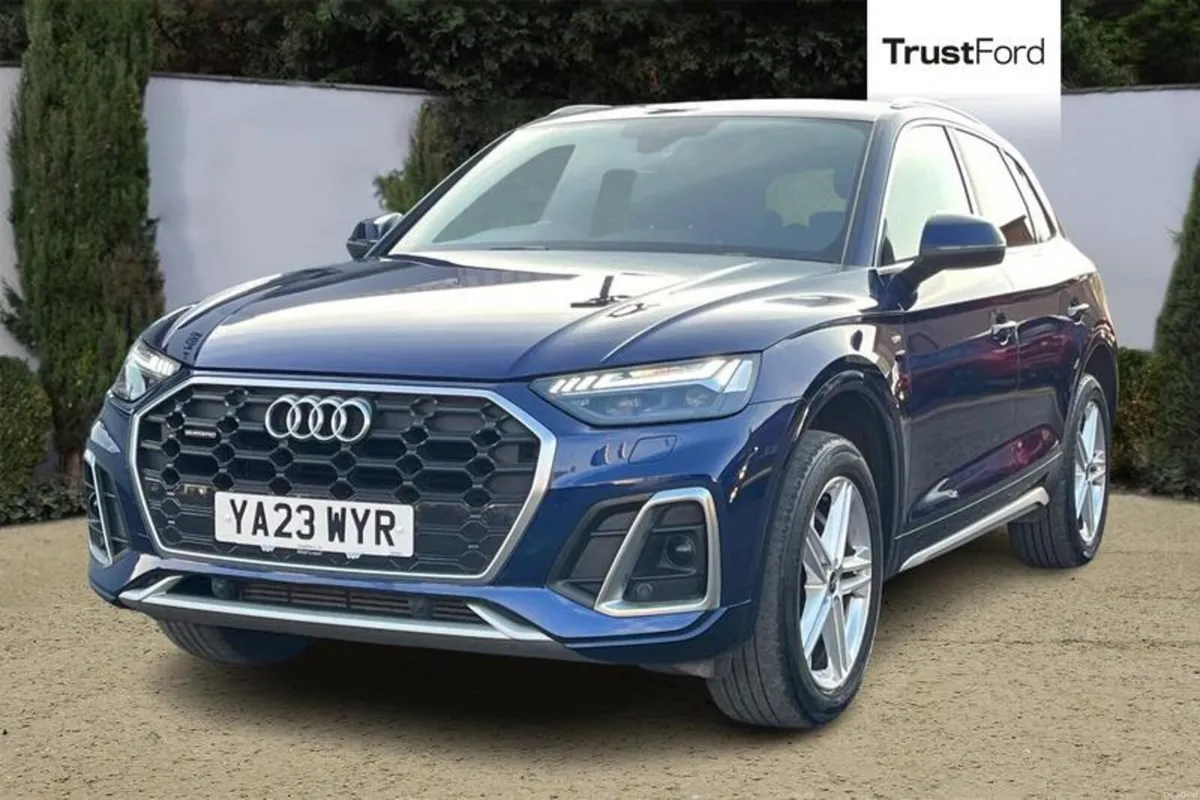 Audi Q5 2.0 TFSI 45 S line SUV 5dr Petrol S Tronic - Image 5