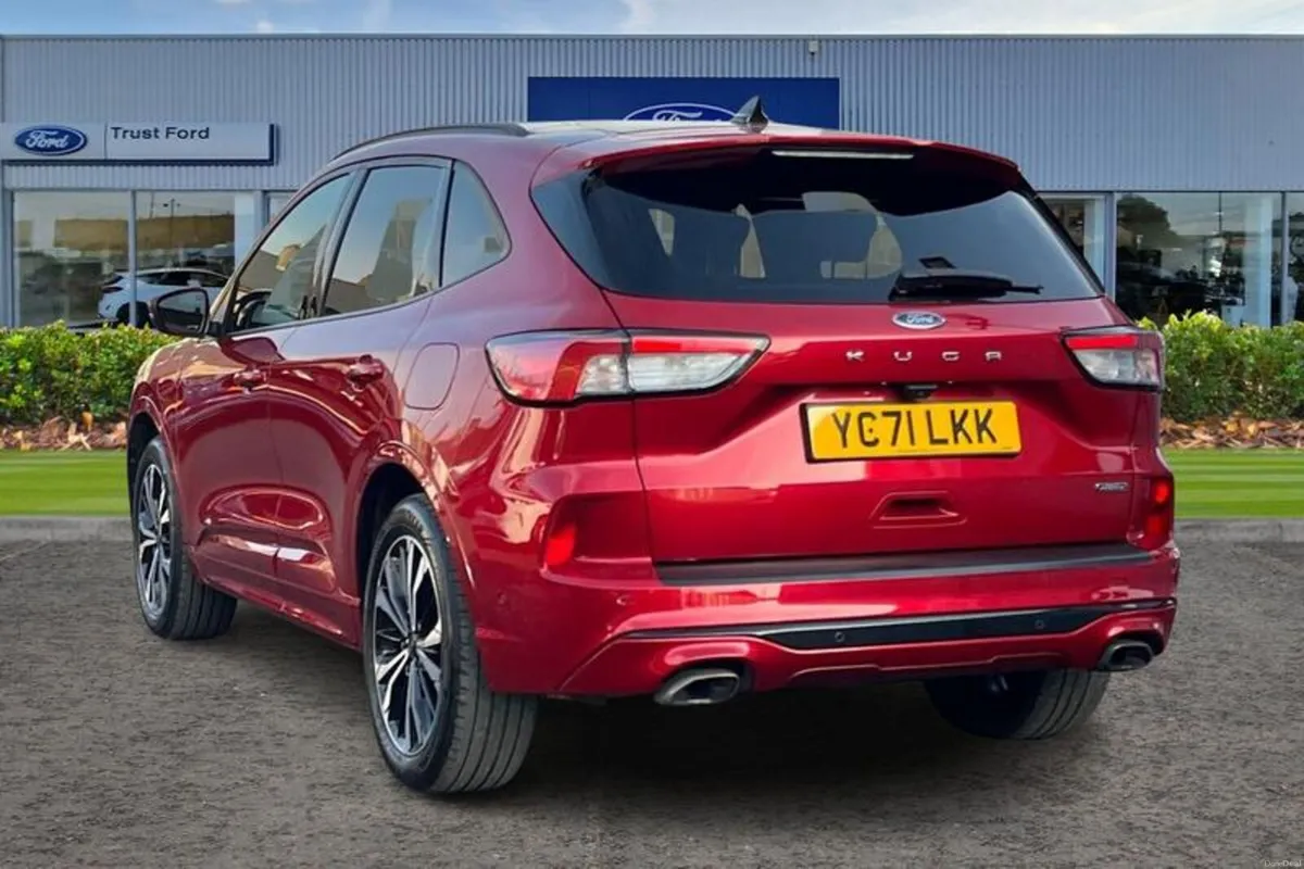 Ford Kuga 2.5 PHEV ST-Line X Edition 5dr CVT - Image 2