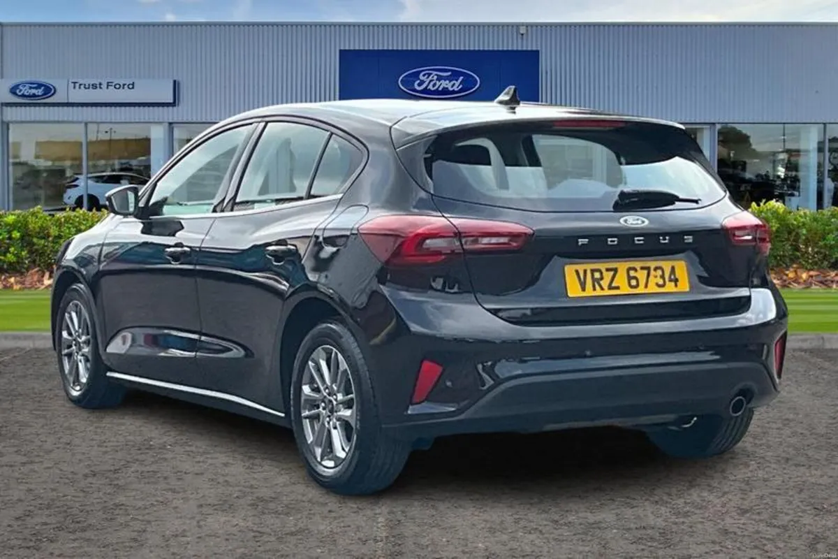 Ford Focus 1.0T EcoBoost MHEV Titanium Hatchback 5 - Image 2