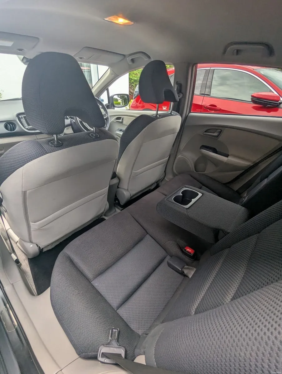 Honda Insight 2010 - Image 4