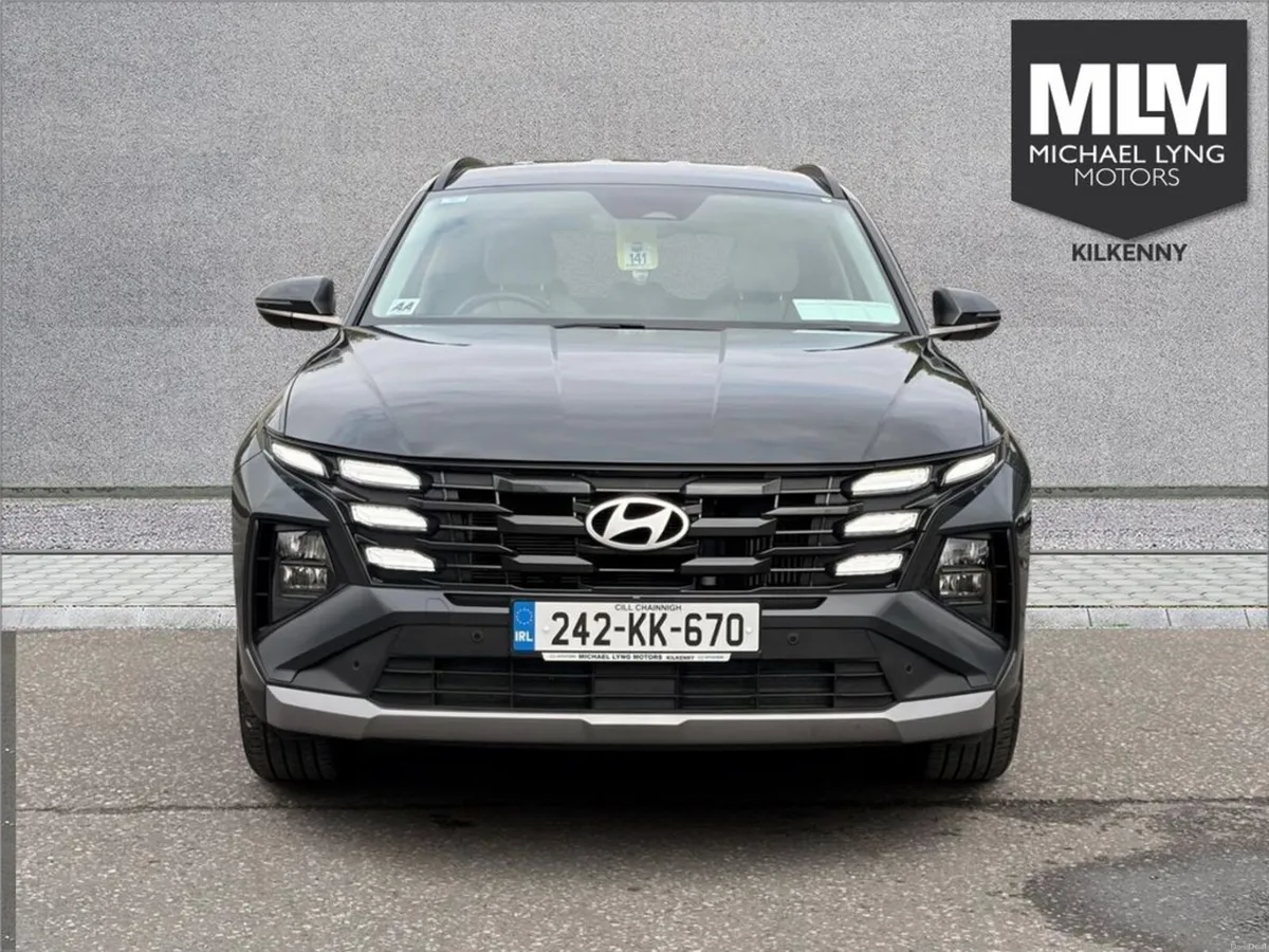 Hyundai Tucson Executive Diesel - Image 2