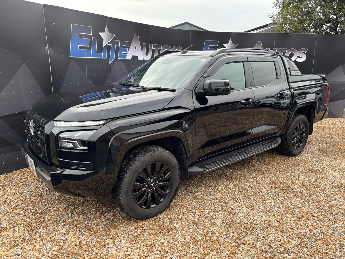 Mitsubishi L200 Triton Automatic 2024 HUGE SPEC!! - Image 3