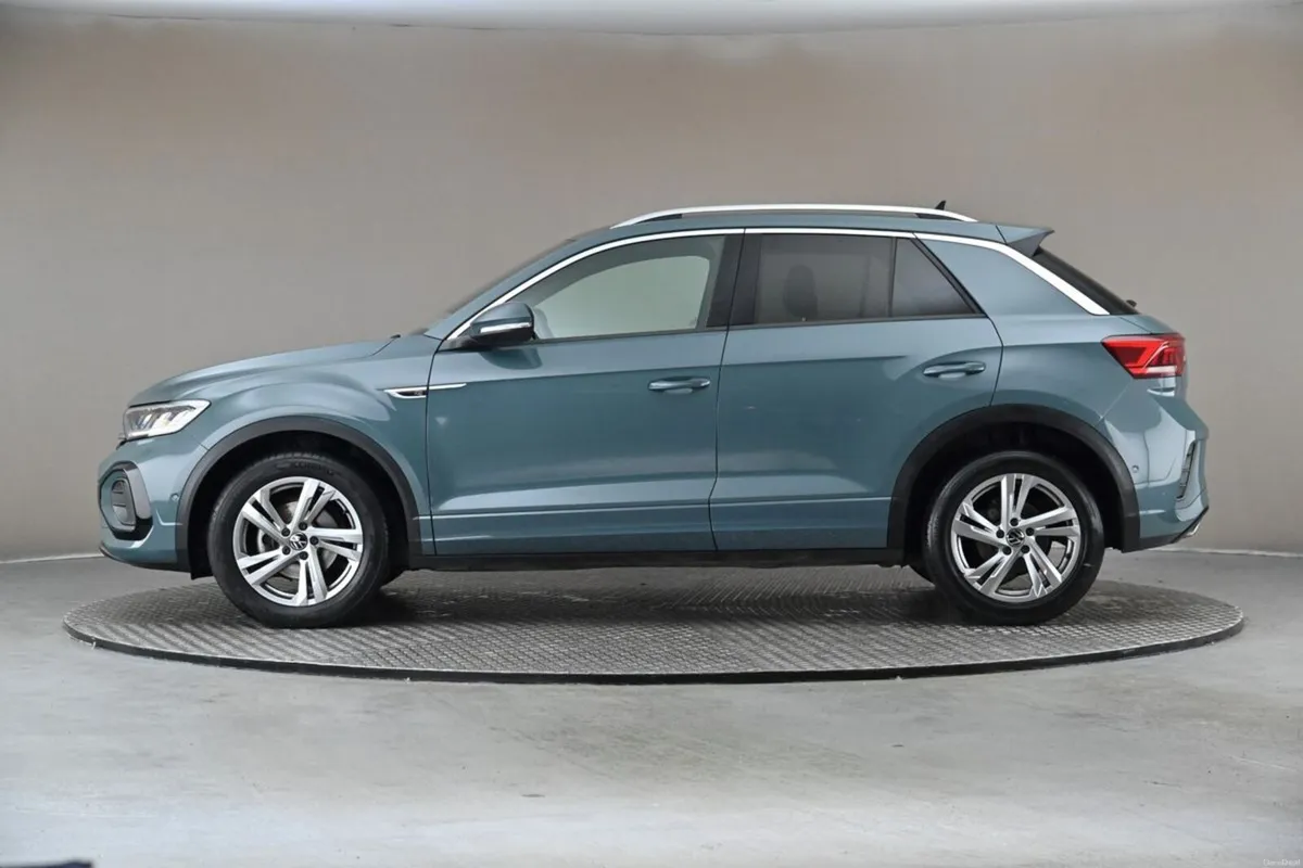 Volkswagen T-Roc 1.0 TSI 6SPD 110BHP R-LINE - Image 5