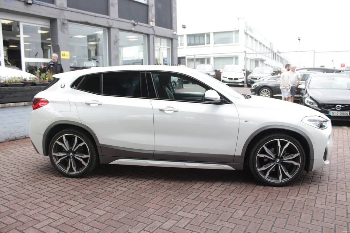 2021 BMW X2 - Image 3