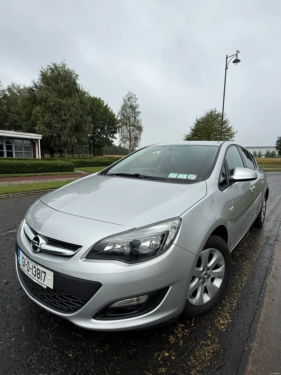 Opel Astra Sport-New NCT-Low mileage-Excellent Car - Image 2