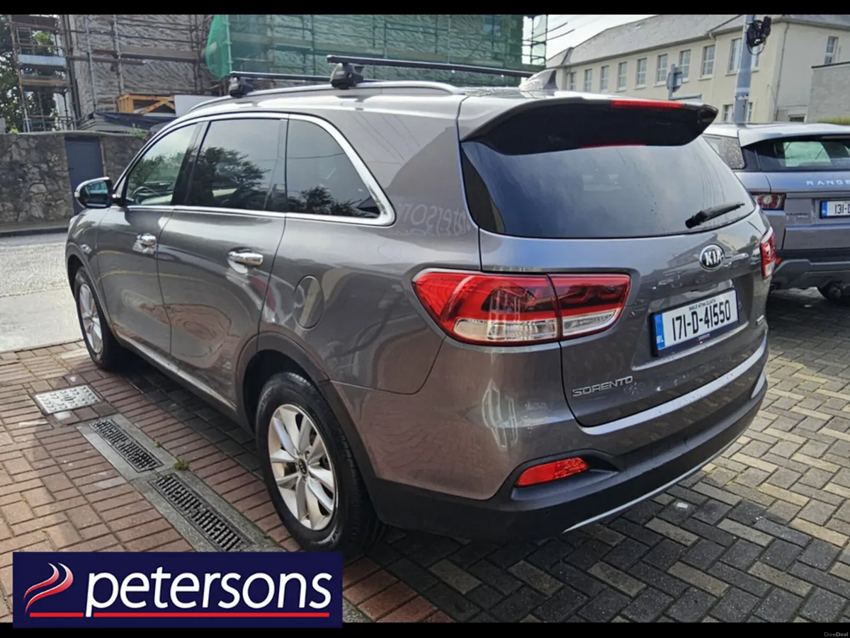 Kia Sorento PLATINUM 4X2 5DR 7 SEATER - Image 6