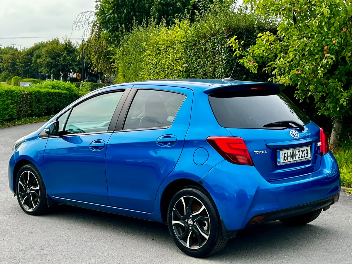 Toyota Yaris 2016 - Image 3