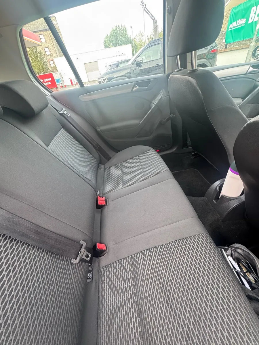 Volkswagen golf 1.6 manual diesel - Image 5