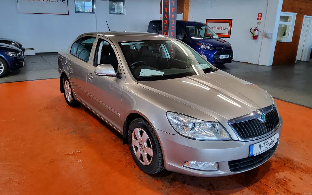 Skoda Octavia 2011 - Image 1