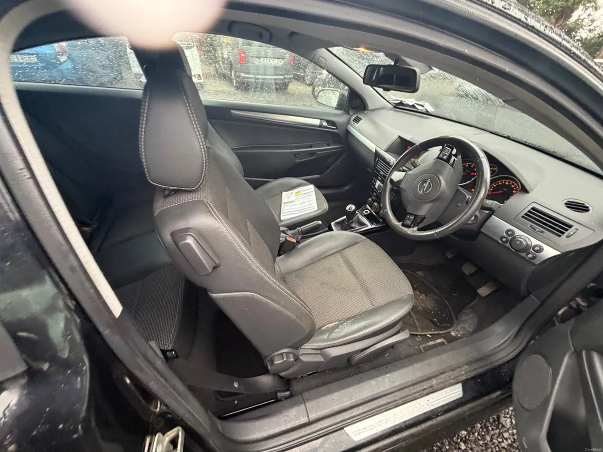 Opel Astra 2008 - Image 5