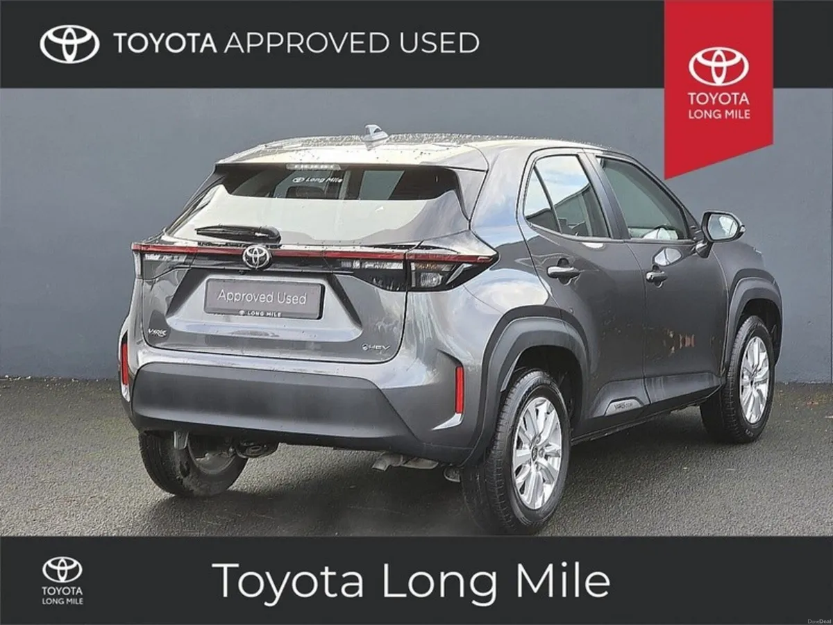 Toyota Yaris Cross 1.5 Hybrid Luna 5dr - Image 2