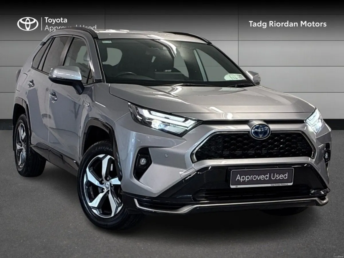 Toyota RAV4 PLUG-IN HYBRID SOL - Image 1
