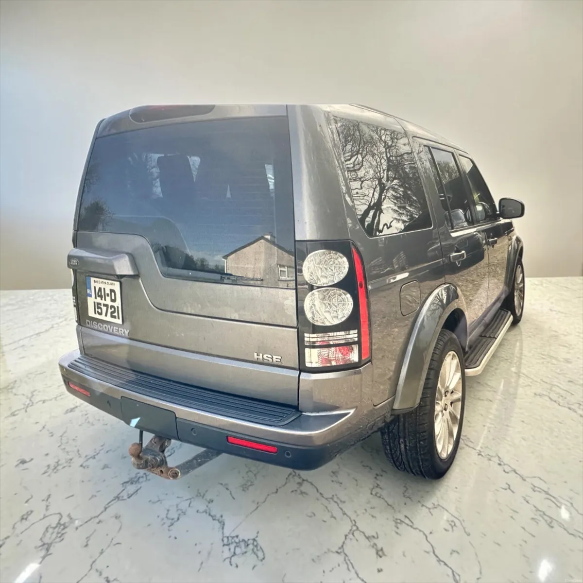 2014 Land Rover Discovery 3.0 TDV6 HSE Auto - Image 3