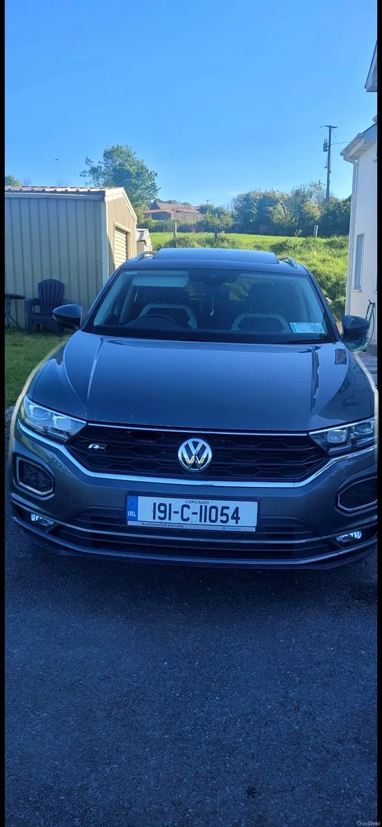 VW T-ROC R-Line - Image 1