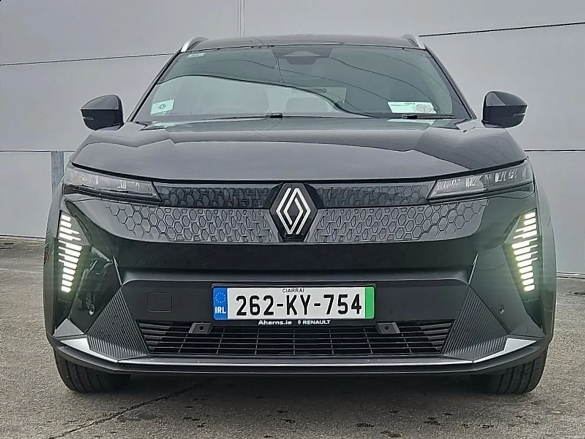 Renault Scenic Techno 87kWh 220hp - Image 2