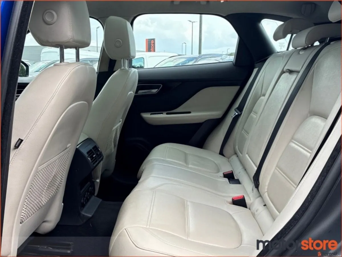 Jaguar F-Pace RWD 2.0 D 180PS Chequered Flag Auto - Image 5