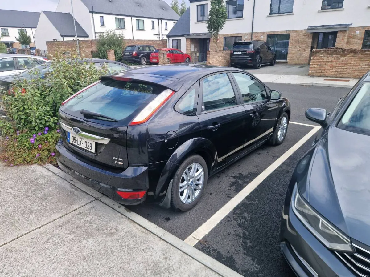2009 ford focus auto - Image 4