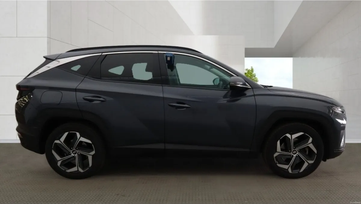 2023 Hyundai Tucson Premium 1.6 PHEV Hybrid Auto - Image 5