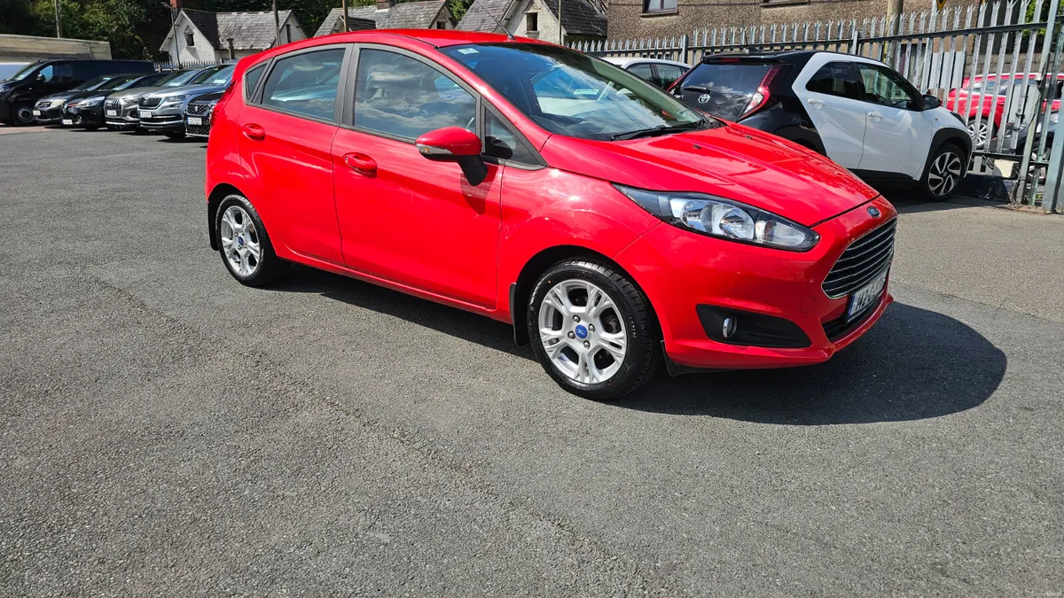 Ford Fiesta 2014 1.2 ZETEC - Image 2