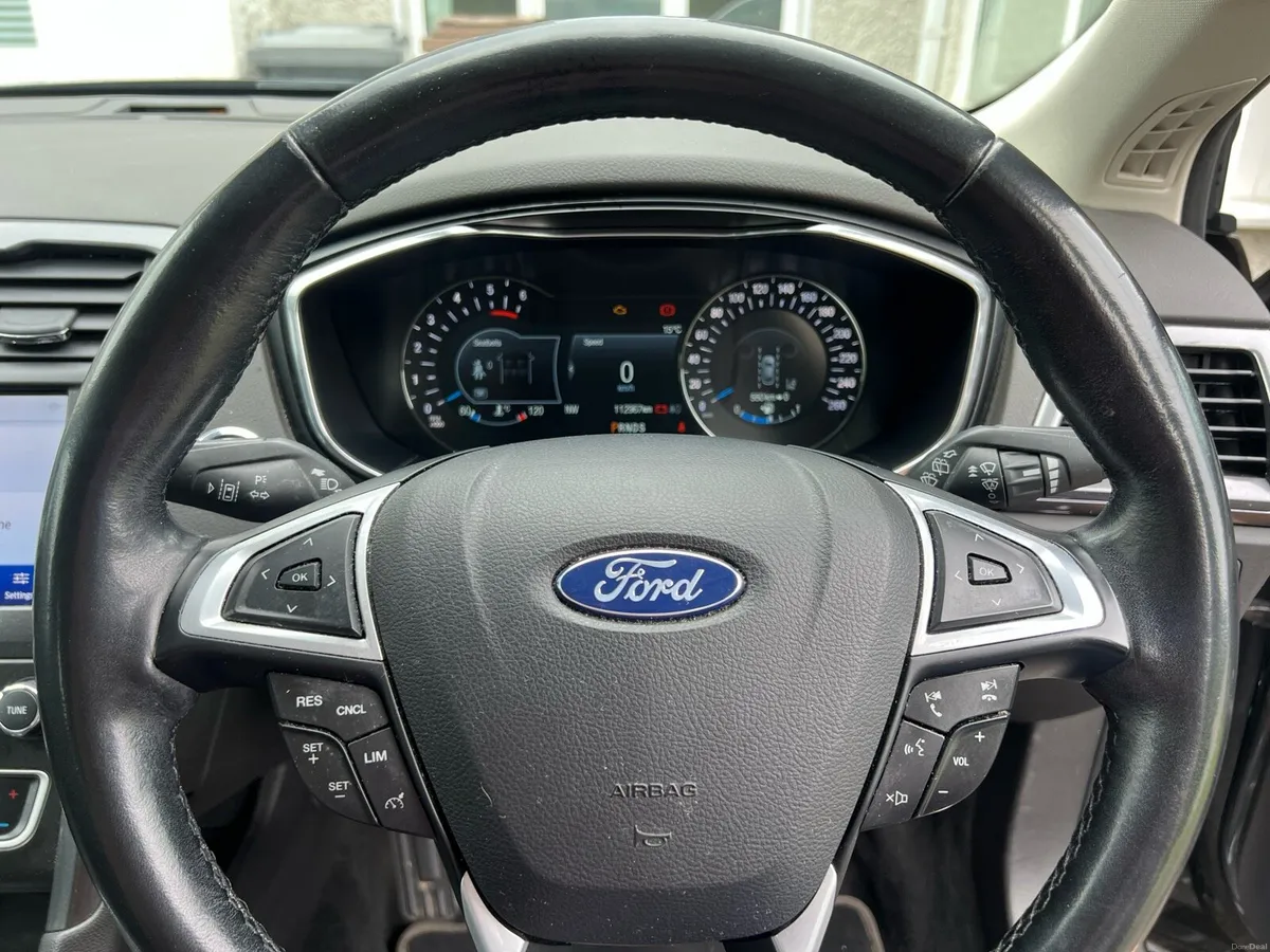 2021 Ford Mondeo Estate 2.0 litre 8 Speed Auto - Image 4
