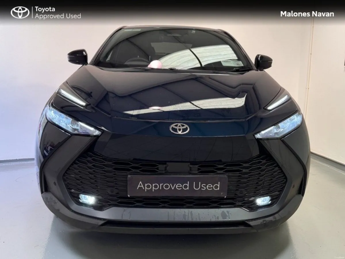Toyota C-HR Hybrid Sport - Image 5
