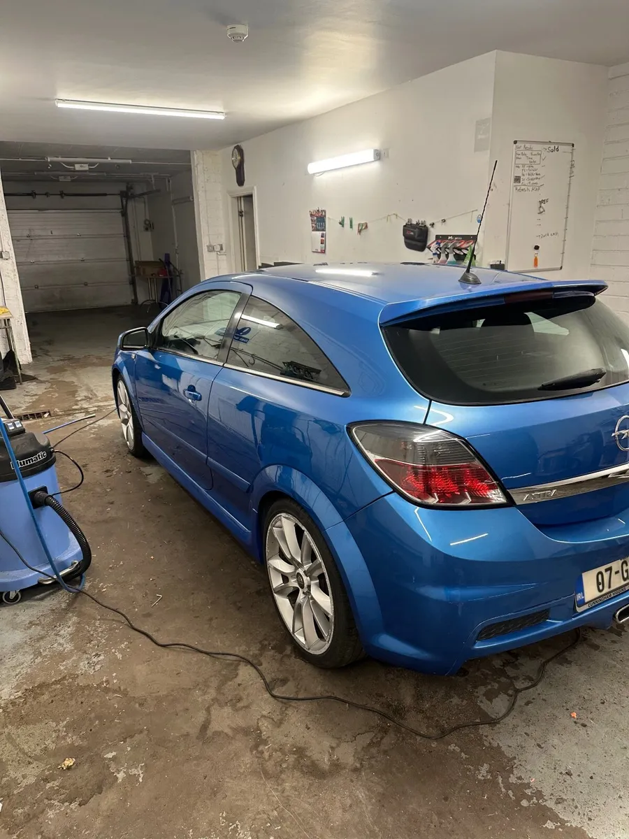 Opel Astra 2007 opc - Image 2