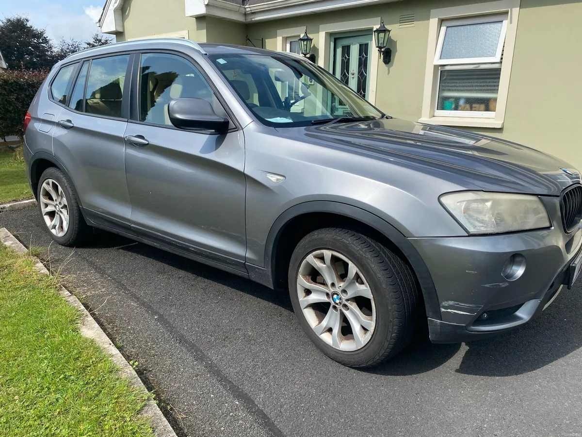 2011 X3 BMW - Image 4
