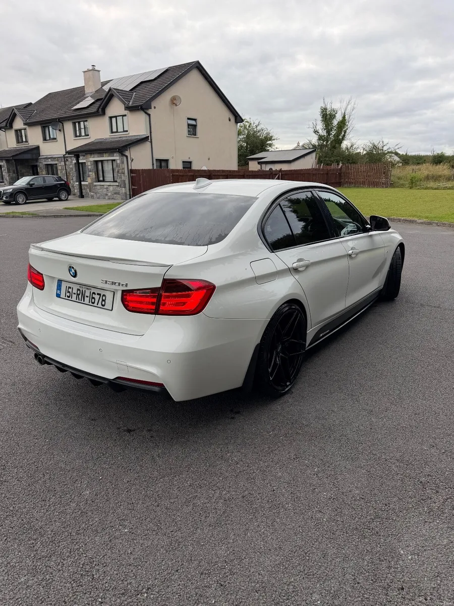 2015 BMW 3-Series 330d M-Sport - Image 4