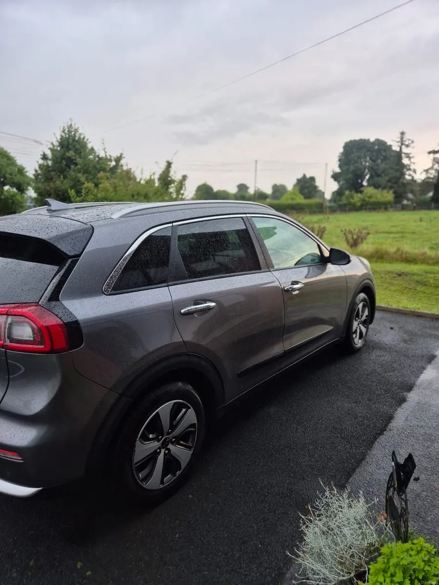Kia Niro 2017 - Image 4