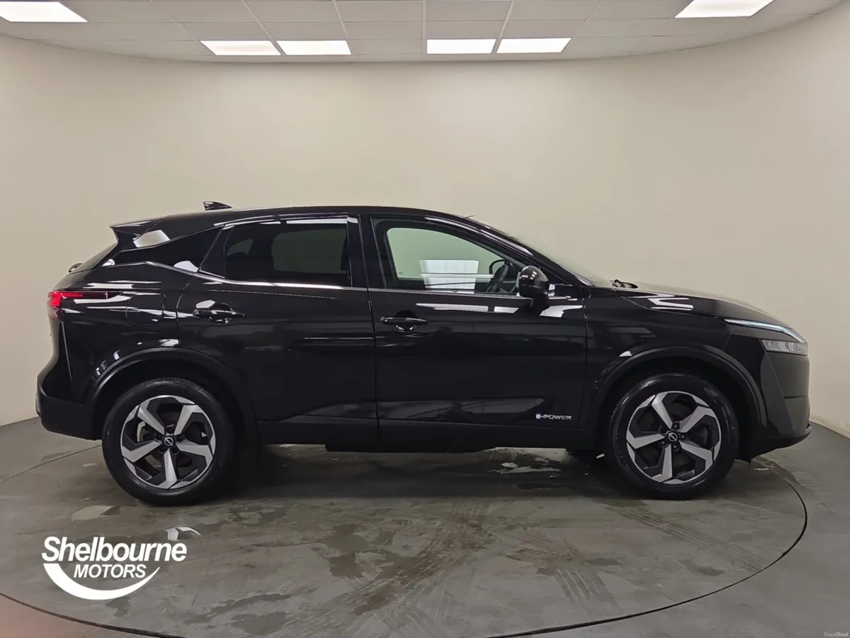Nissan Qashqai 1.5 E-Power N-Connecta 5dr Auto - Image 3