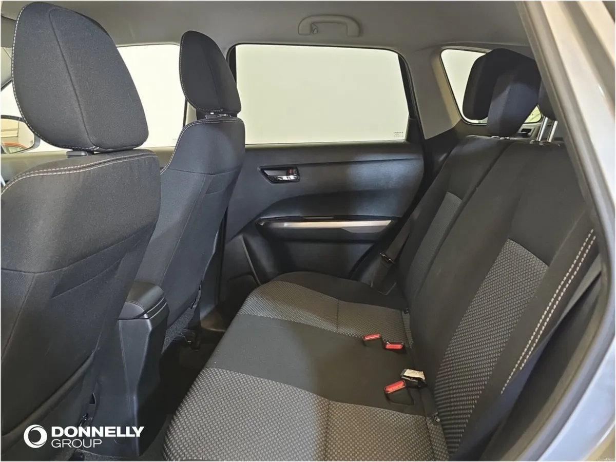 Suzuki Vitara 1.4 Boosterjet 48V Hybrid SZ-T 5dr - Image 6