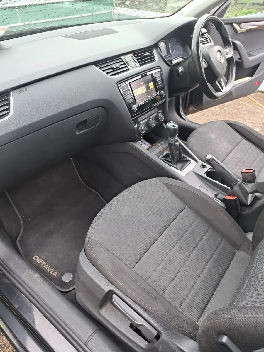 Skoda Octavia 2016 - Image 6