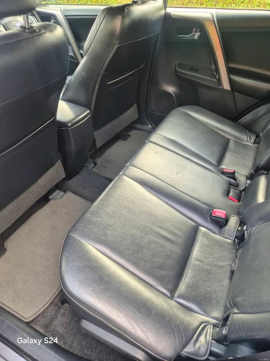 Toyota  Rav  Diesel 2015 - Image 6
