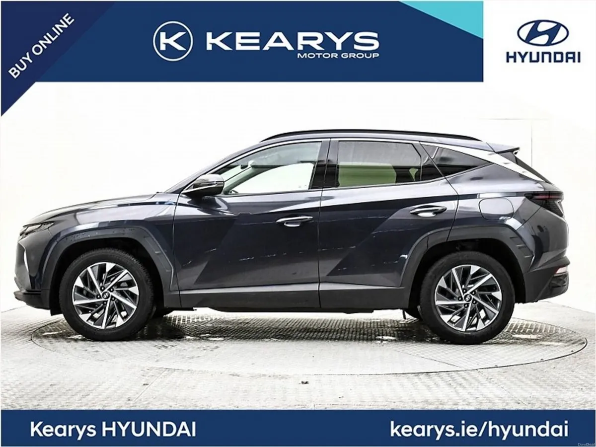 Hyundai Tucson 2WD Executive Plus - Image 3