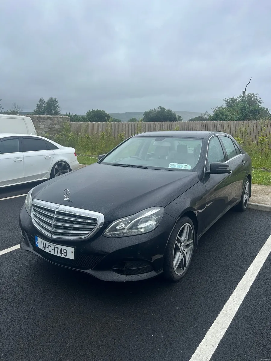 Mercedes-Benz E-Class 2014 - Image 2