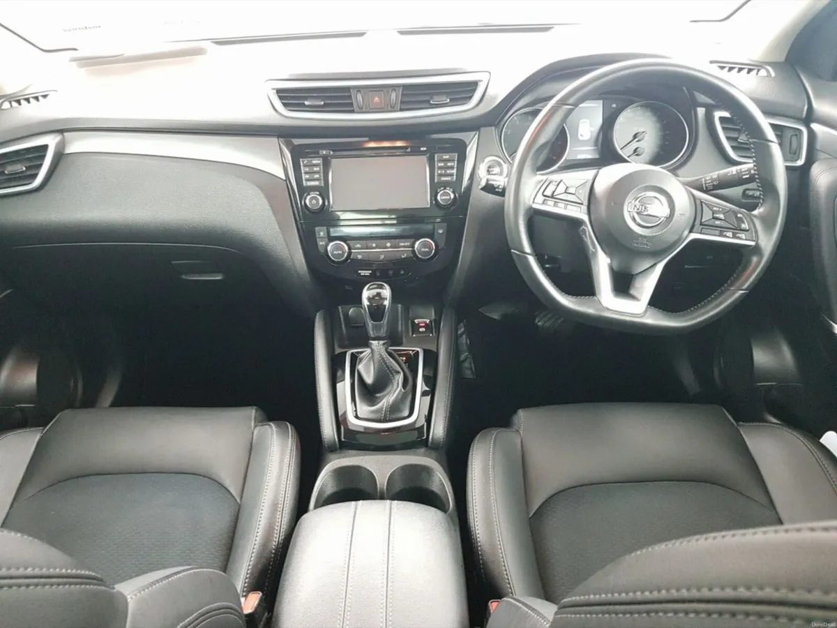 Nissan Qashqai 1.2 PET SV CVT - Image 3