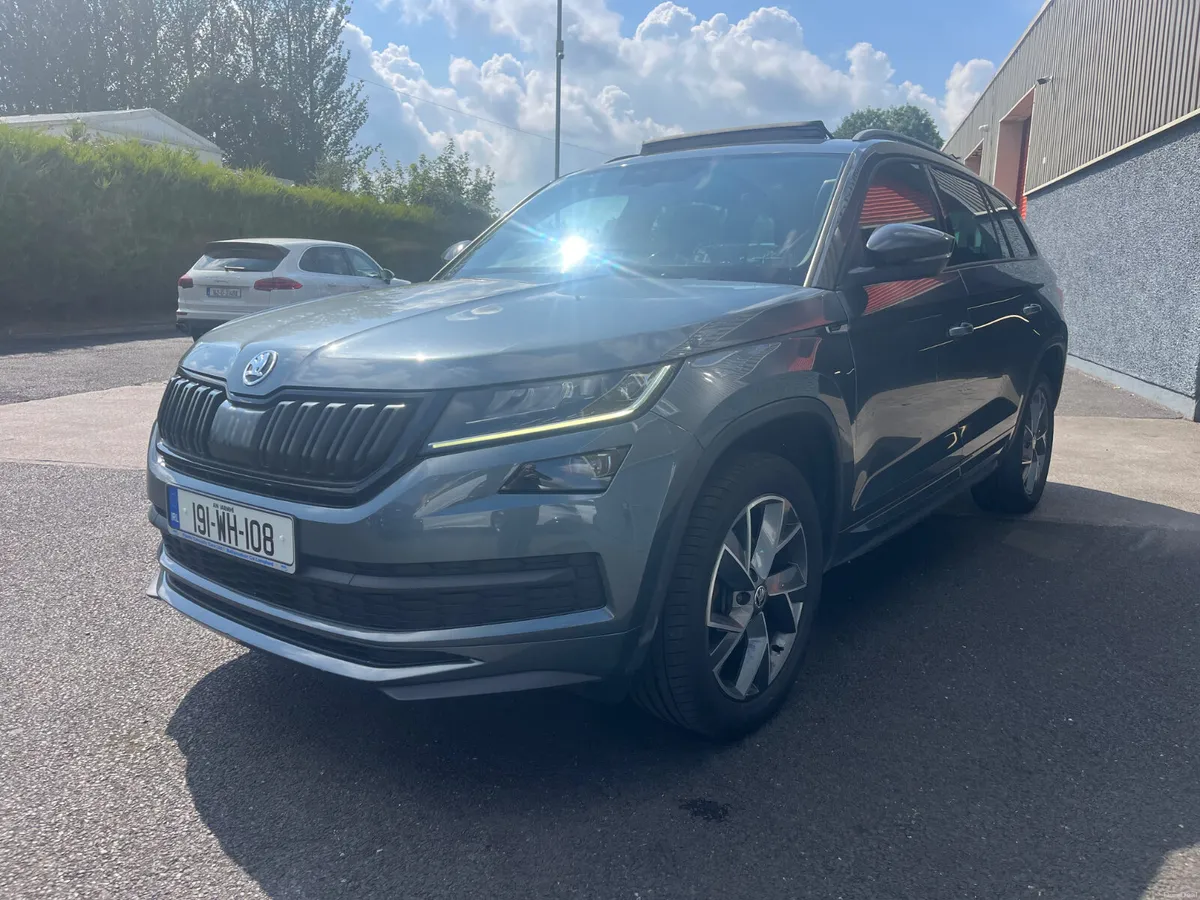 Skoda Kodiaq 2019**Sport with pan roof** - Image 6