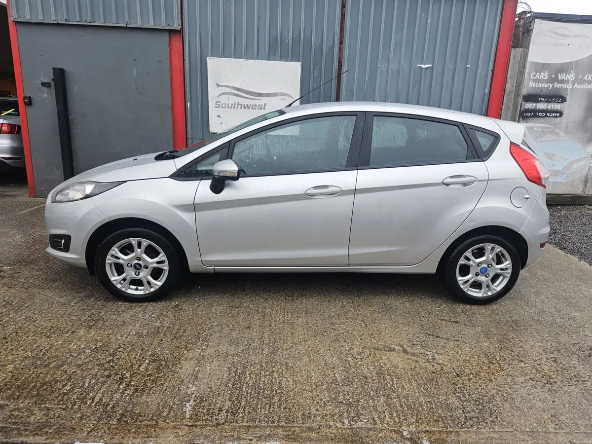 2013 Ford Fiesta 1.2 Zetec NCT 10-27 - Image 3