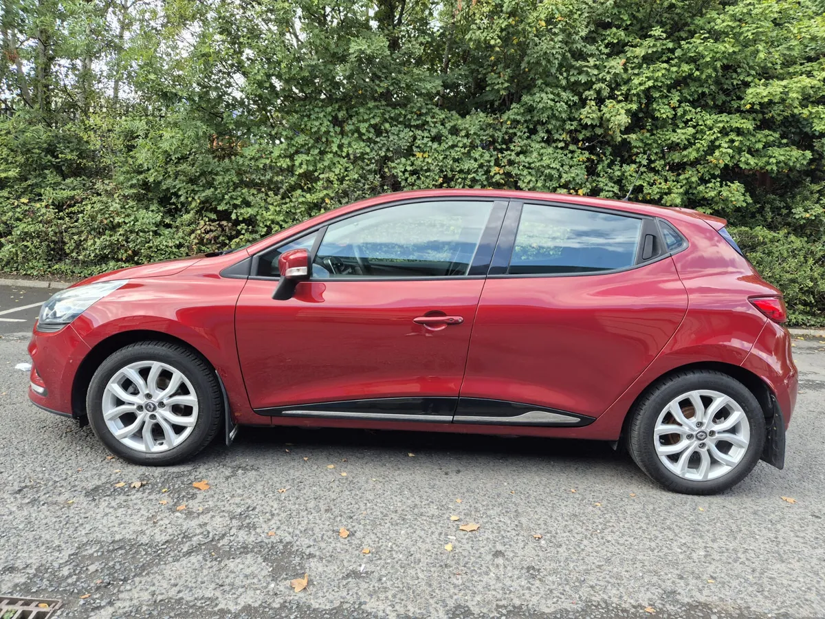 RENAULT CLIO / 2017 / 1.1 PETROL / MANUAL - Image 5