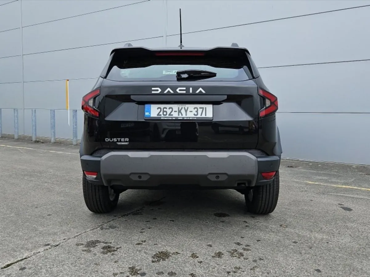 Dacia Duster Expression HEV 155 PS - Image 4