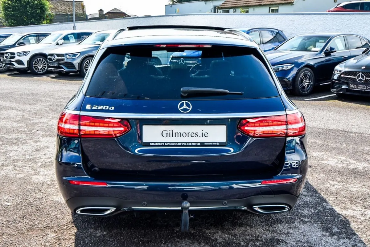 Mercedes-Benz E-Class E220d AMG Premium Plus Estat - Image 6