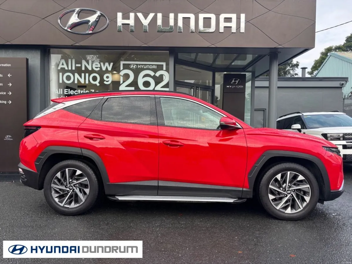 Hyundai Tucson ix35 Executive Plus Diesel 5DR - Image 2