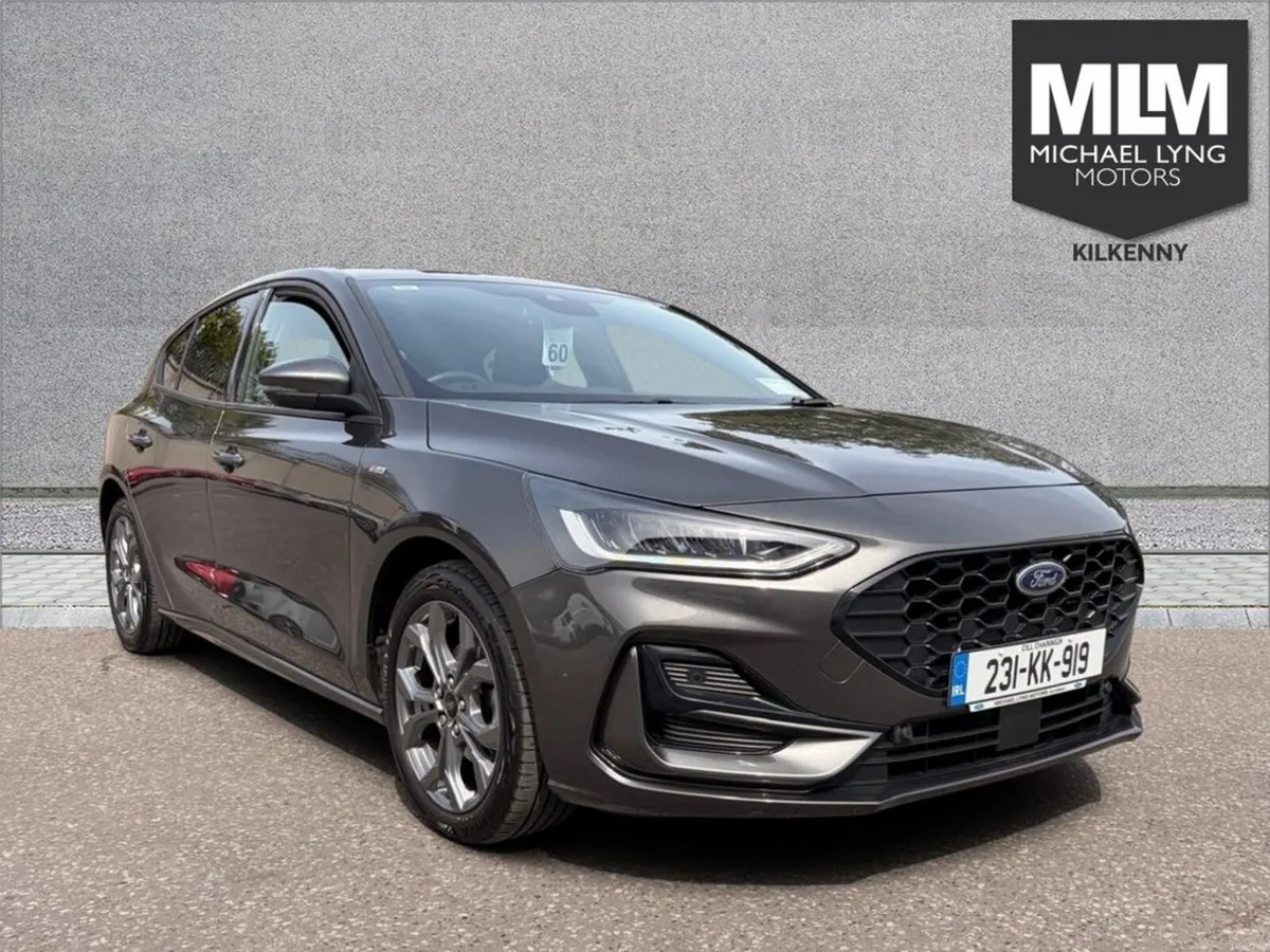 Ford Focus St-line 1.0T 125 M6 FWD 4DR - Image 1