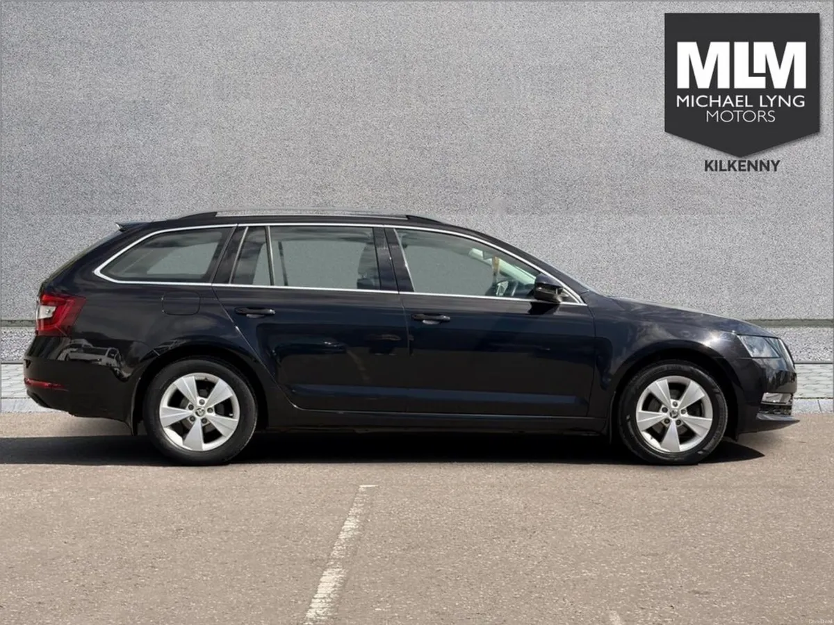 Skoda Octavia C AMB 1.6tdi 115HP 4DR - Image 5