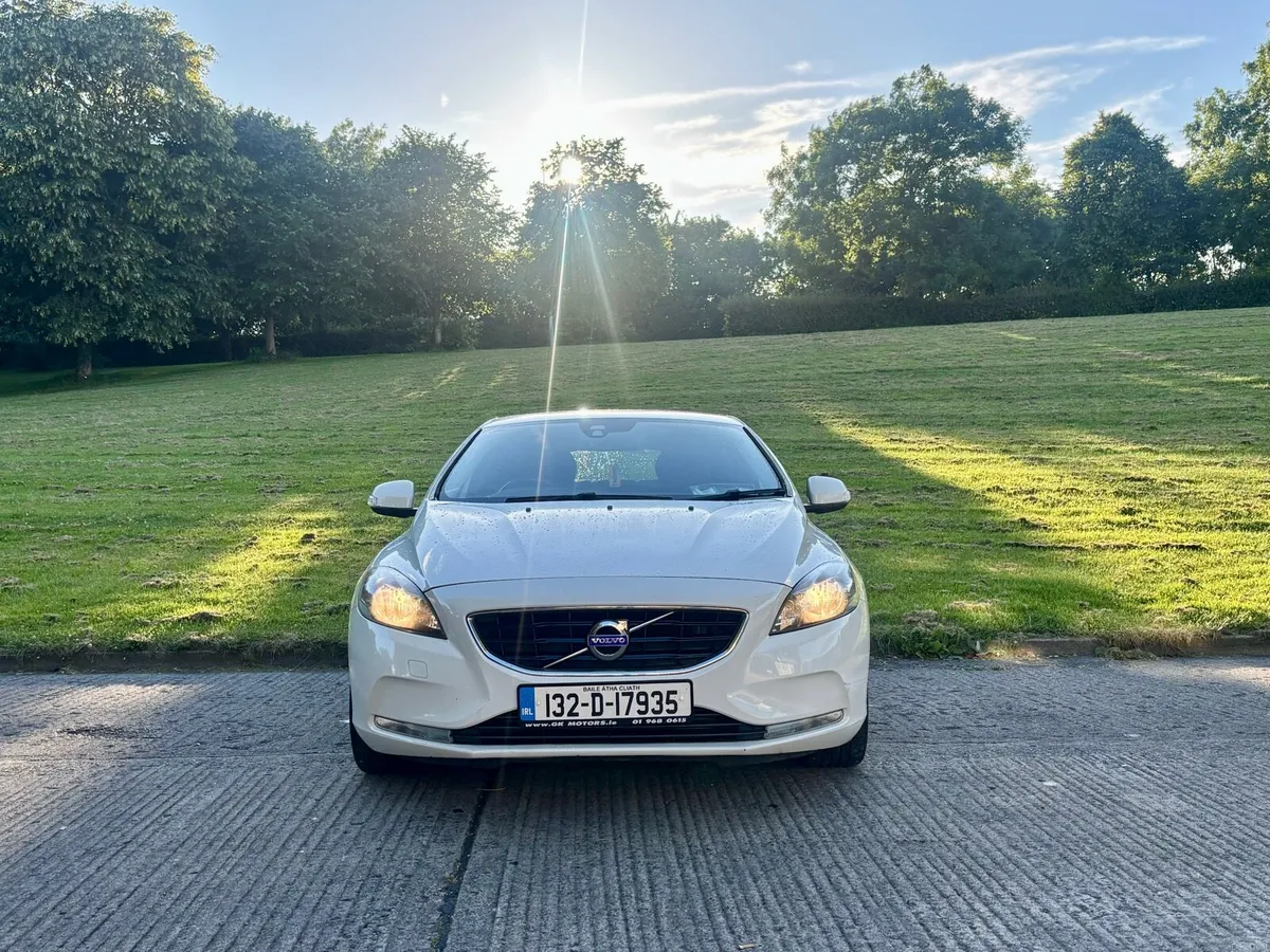 Volvo V40 2013 2.0 Diesel 150BHP Manual NCT 5/27 - Image 2